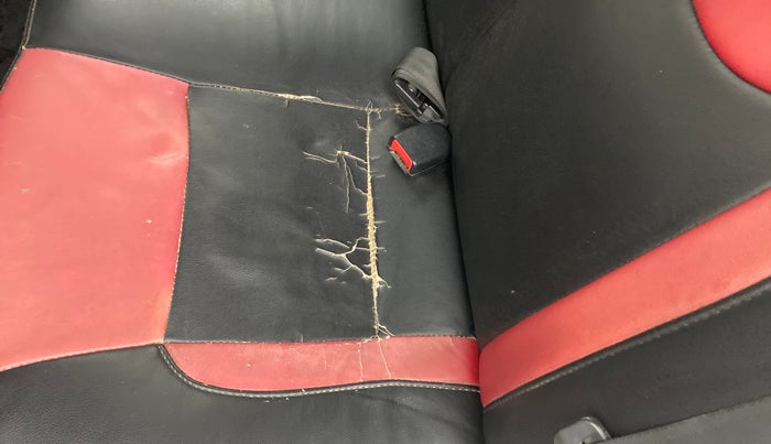 2013 Hyundai Eon ERA +, Petrol, Manual, 24,996 km, Second-row left seat - Cover slightly torn