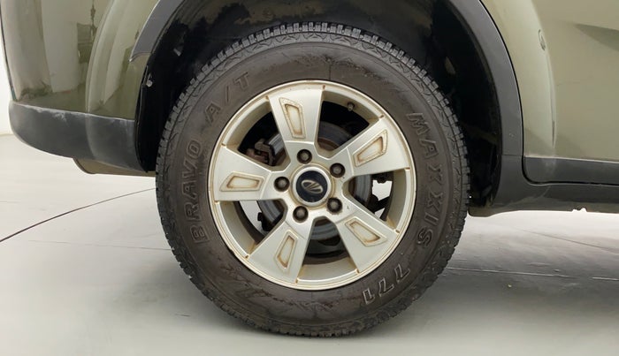 2012 Mahindra XUV500 W8 FWD, Diesel, Manual, 68,935 km, Right Rear Wheel