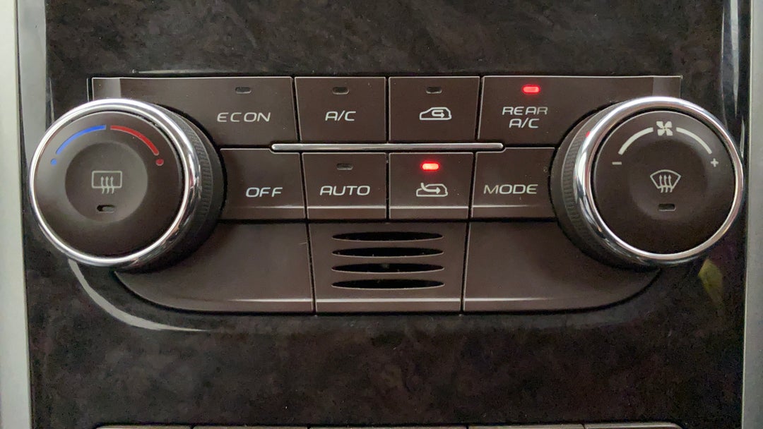 Automatic Climate Control 