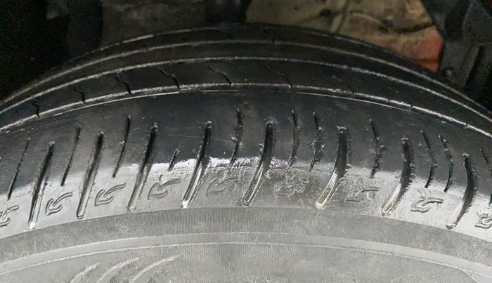 2019 Maruti Vitara Brezza ZDI PLUS, Diesel, Manual, 41,612 km, Right Front Tyre Tread