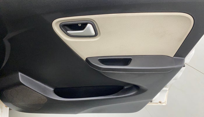 2019 Maruti Alto VXI, Petrol, Manual, 20,551 km, Driver Side Door Panels Control