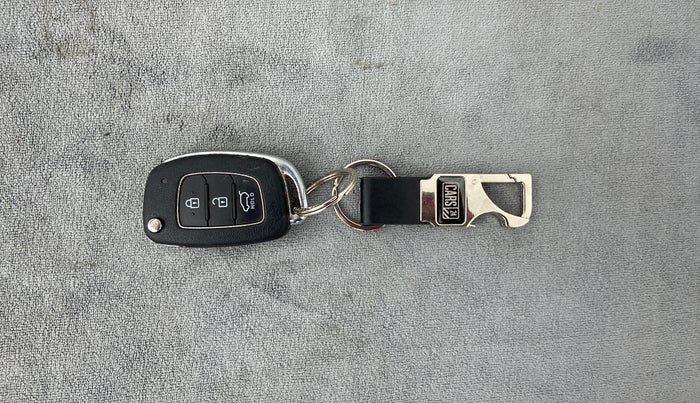 2016 Hyundai Elite i20 SPORTZ 1.2, Petrol, Manual, 87,710 km, Key Close Up