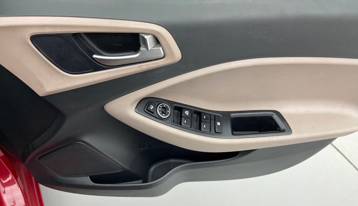 2016 Hyundai Elite i20 SPORTZ 1.2, Petrol, Manual, 87,710 km, Driver Side Door Panels Control