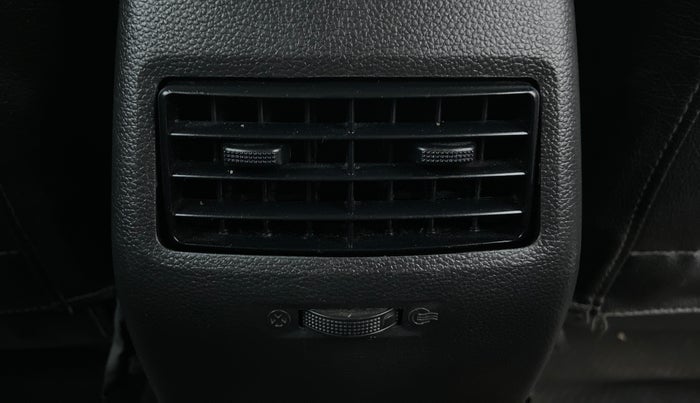 2016 Hyundai Elite i20 SPORTZ 1.2, Petrol, Manual, 87,710 km, Rear AC Vents