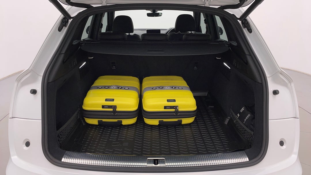 2019 Audi Q5 45 Tfsi Quattro Sport, Automatic, 79440 km, Boot Inside View with Luggage