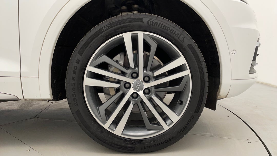 2019 Audi Q5 45 Tfsi Quattro Sport, Automatic, 79440 km, Right Front Wheel