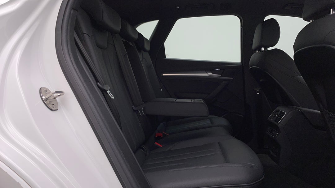 2019 Audi Q5 45 Tfsi Quattro Sport, Automatic, 79440 km, Right Side Rear Door Cabin View