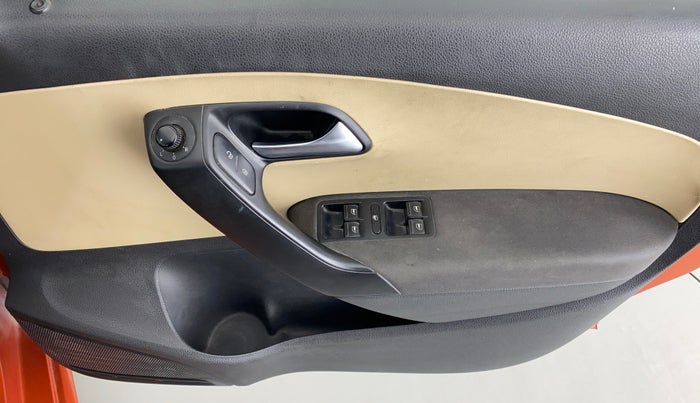 2014 Volkswagen Polo HIGHLINE1.2L PETROL, Petrol, Manual, 35,263 km, Driver Side Door Panels Control