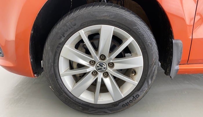 2014 Volkswagen Polo HIGHLINE1.2L PETROL, Petrol, Manual, 35,263 km, Left Front Wheel