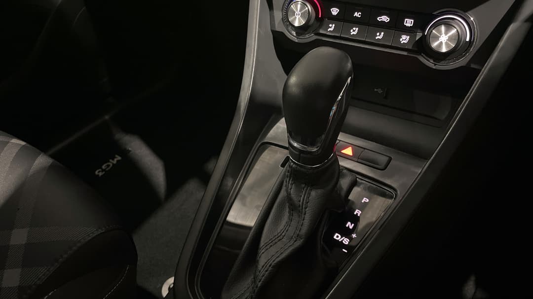 2024 MG Mg3 Auto Core, Automatic, 7988 km, Gear Lever 