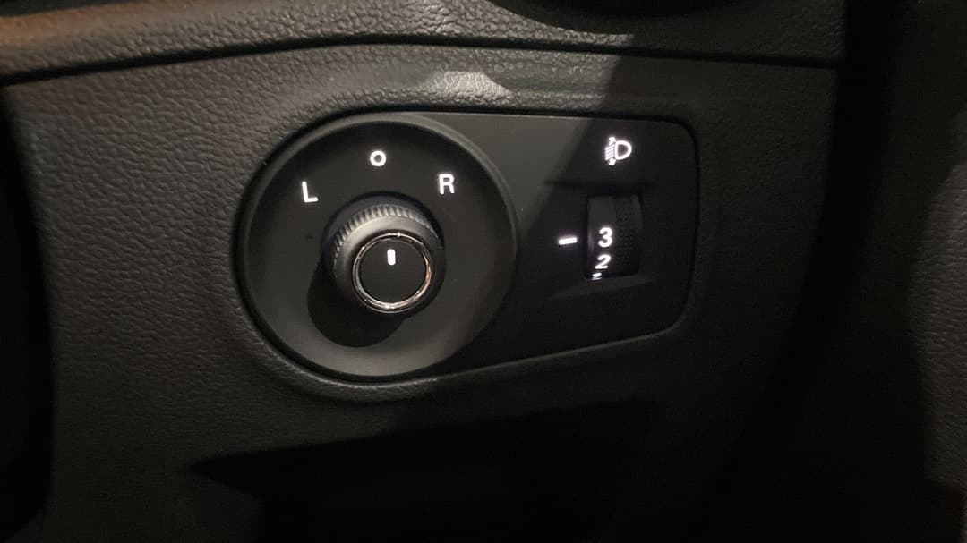 2024 MG Mg3 Auto Core, Automatic, 7988 km, Utility Switches/Buttons