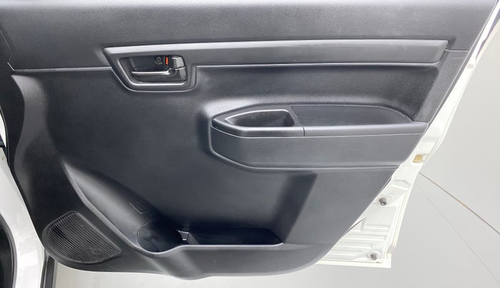2020 Maruti S PRESSO VXI PLUS, Petrol, Manual, 8,483 km, Driver Side Door Panels Control
