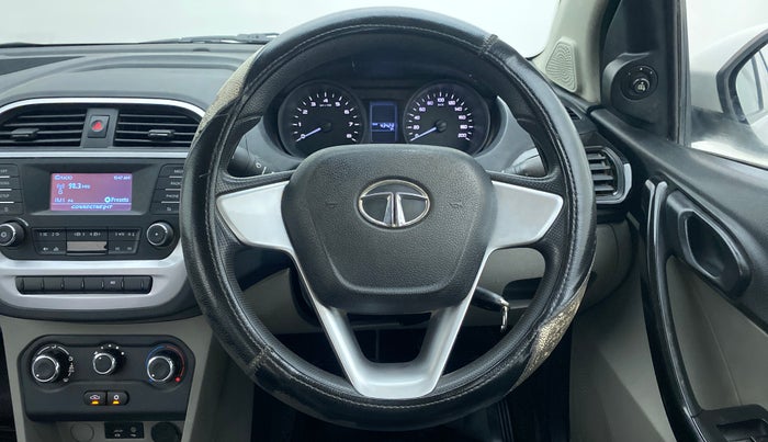 2017 Tata Tiago XT 1.2 REVOTRON, Petrol, Manual, 43,453 km, Steering Wheel Close Up