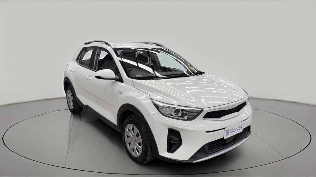2023 Kia Stonic S, Automatic, 54992 km, Right Front Diagonal (45- Degree) View