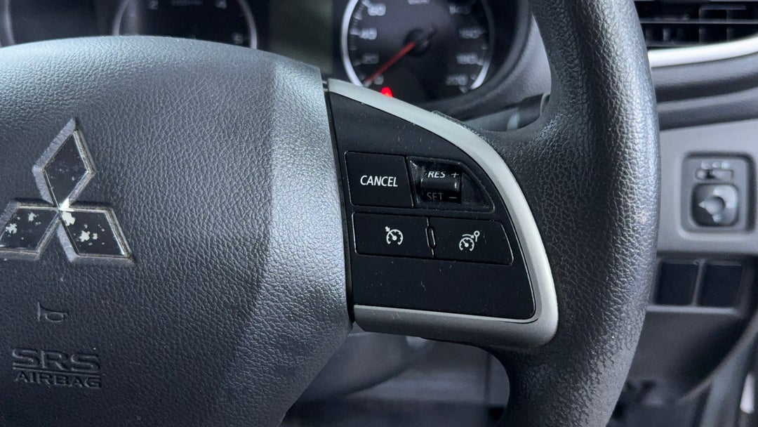 2017 Mitsubishi Triton Glx Plus (4x4), Automatic, 150949 km, Cruise Control