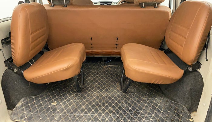 2015 Mahindra Scorpio S8, Diesel, Manual, 81,720 km, Third Seat Row ( optional )