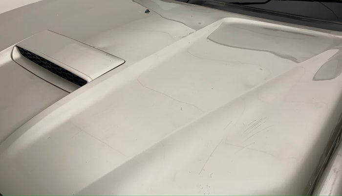 2015 Mahindra Scorpio S8, Diesel, Manual, 81,720 km, Bonnet (hood) - Slightly dented