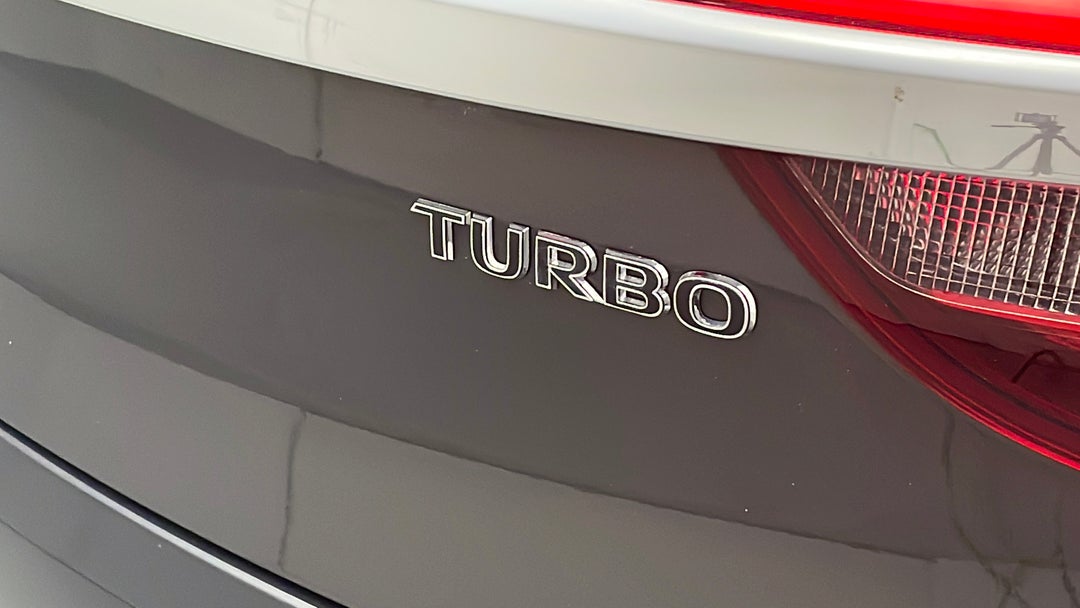 Badge (Boot Right Side)