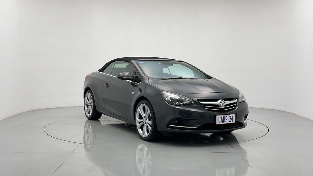 Right Front Diagonal (45- Degree) View