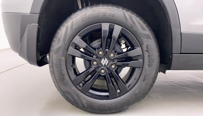 2018 Maruti Vitara Brezza ZDI, Diesel, Manual, 33,186 km, Right Rear Wheel
