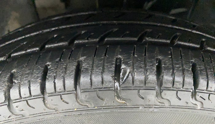 2019 Datsun Redi Go A, Petrol, Manual, 15,528 km, Left Front Tyre Tread