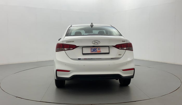 2018 Hyundai Verna 1.6 CRDI SX + AT, Diesel, Automatic, 83,679 km, Back/Rear View