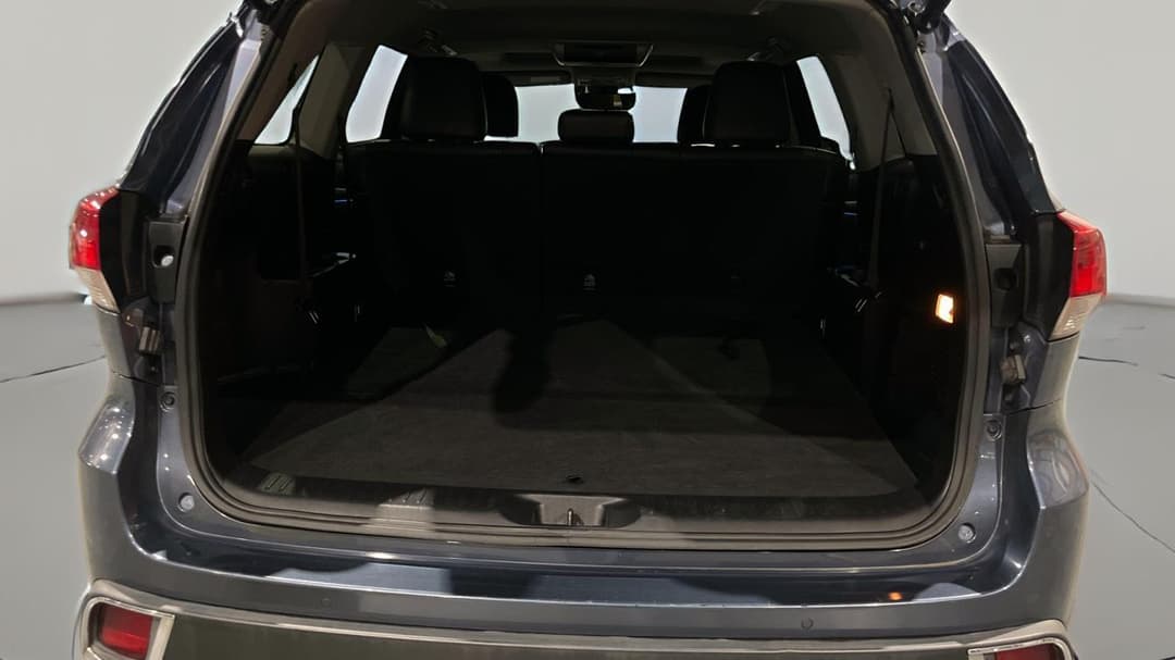 2017 Toyota Kluger Grande (4x4), Automatic, 110918 km, Boot Inside View