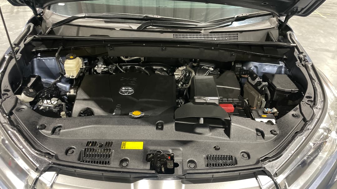 2017 Toyota Kluger Grande (4x4), Automatic, 110918 km, Open Bonnet (Engine)