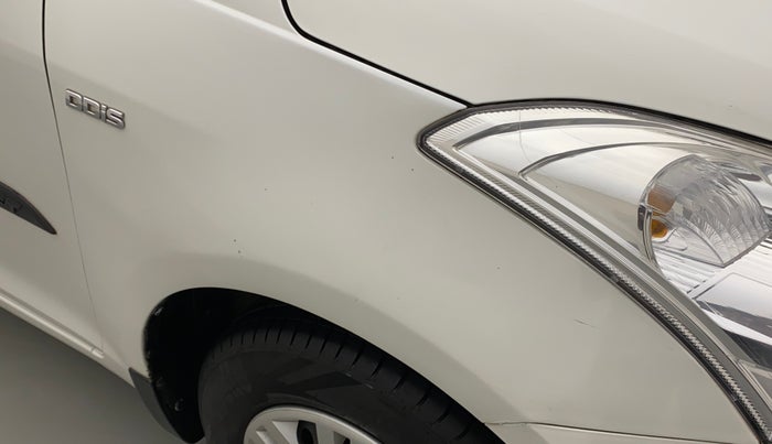 2017 Maruti Swift VDI, Diesel, Manual, 80,776 km, Right fender - Minor scratches