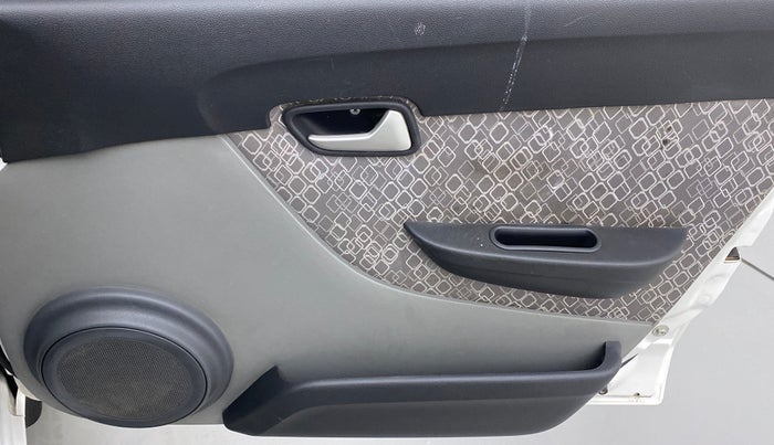 2019 Maruti Alto 800 LXI, Petrol, Manual, 29,121 km, Driver Side Door Panels Control