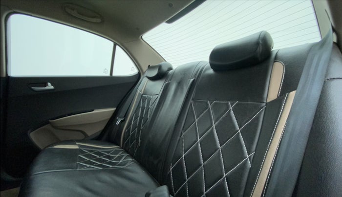 2017 Hyundai Xcent S 1.2, Petrol, Manual, 58,508 km, Right Side Rear Door Cabin