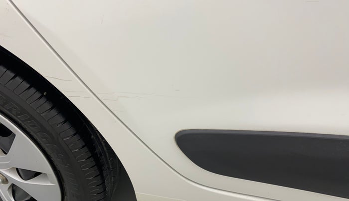 2017 Hyundai Xcent S 1.2, Petrol, Manual, 58,508 km, Right rear door - Minor scratches