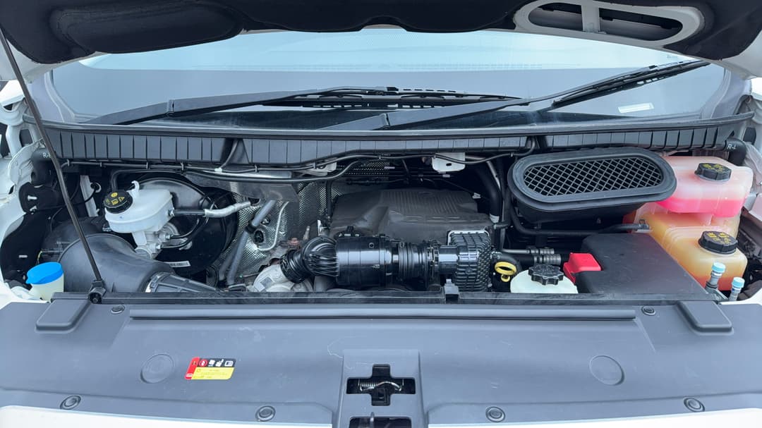 Open Bonnet (Engine)