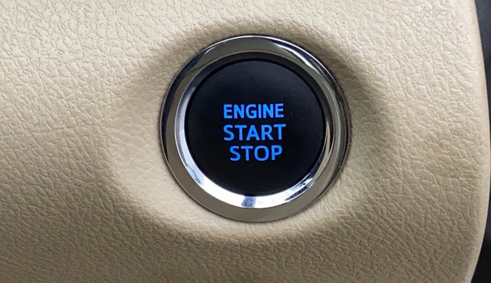 2018 Toyota YARIS VX CVT, Petrol, Automatic, 23,165 km, Push Start button