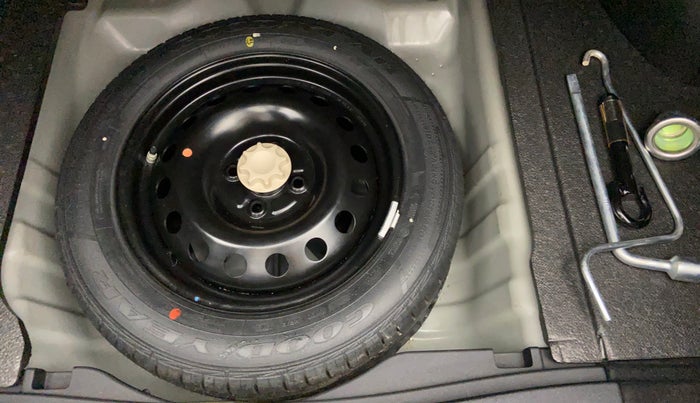 2018 Toyota YARIS VX CVT, Petrol, Automatic, 23,165 km, Spare Tyre