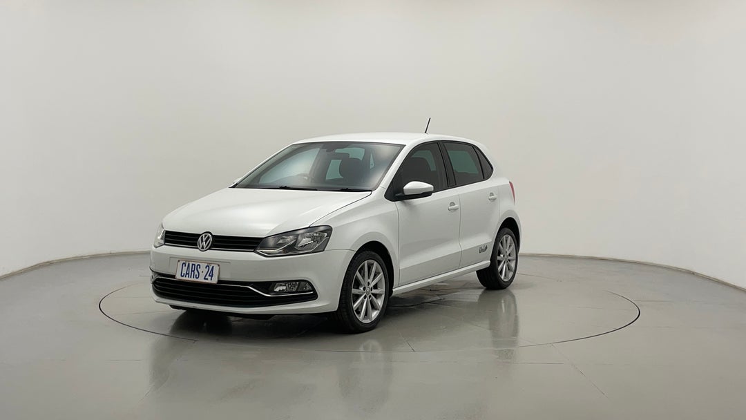 Left Front Diagonal (45- Degree) View