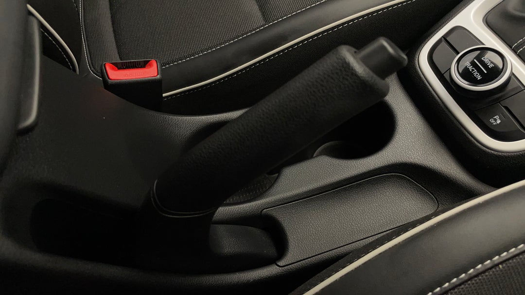 2022 Hyundai Venue Active, Automatic, 40909 km, Handbrake