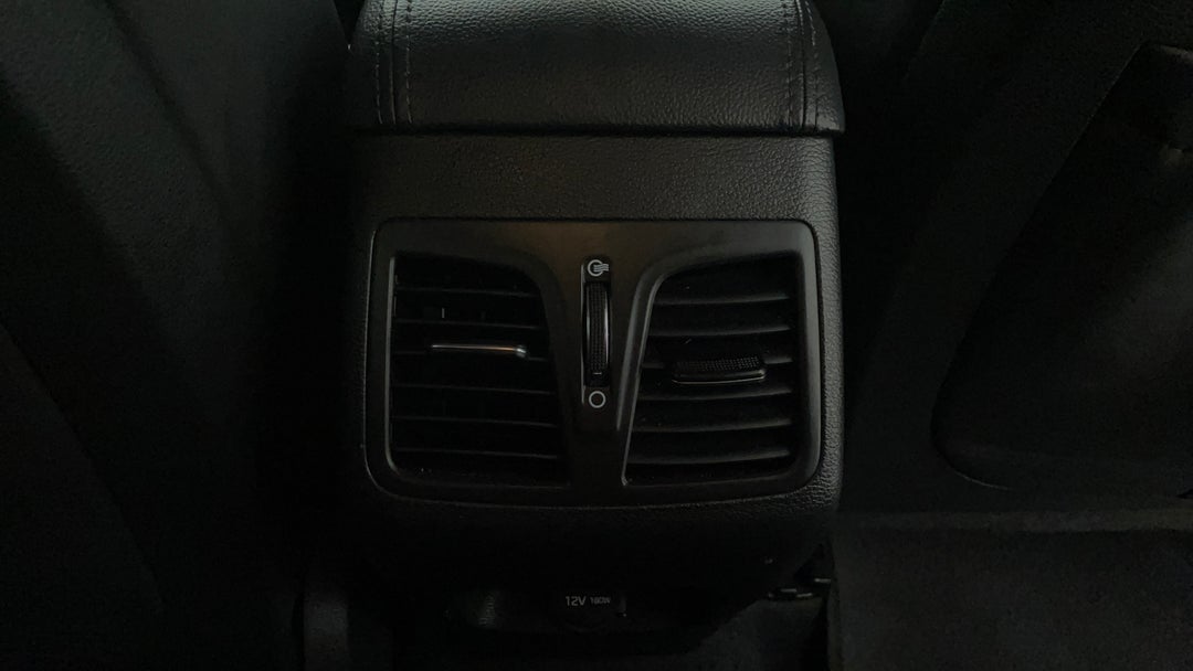 Rear A/C Vent