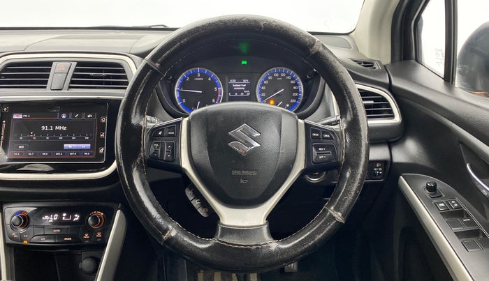 2016 Maruti S Cross ZETA 1.3, Diesel, Manual, 81,135 km, Steering Wheel Close Up
