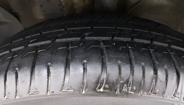 2019 Hyundai Creta 1.6 SX VTVT, Petrol, Manual, 51,938 km, Left Front Tyre Tread