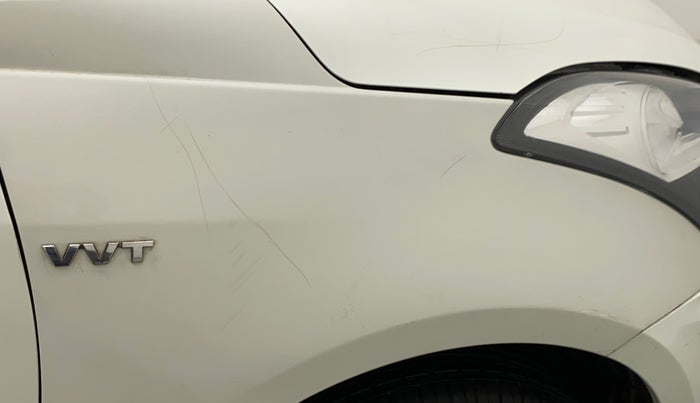 2015 Maruti Swift Dzire VXI, Petrol, Manual, 95,003 km, Right fender - Minor scratches