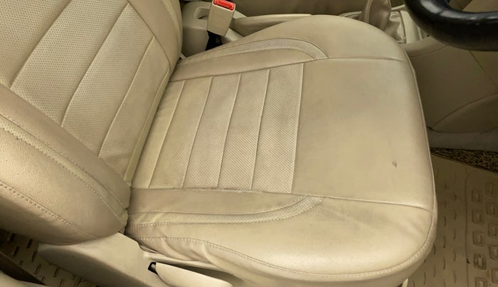 2015 Maruti Swift Dzire VXI, Petrol, Manual, 95,003 km, Driver seat - Cover slightly torn
