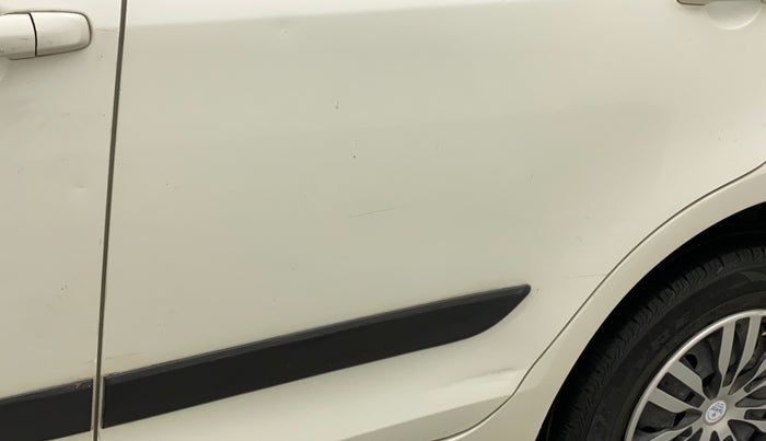 2015 Maruti Swift Dzire VXI, Petrol, Manual, 95,003 km, Rear left door - Minor scratches