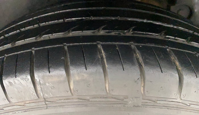 2020 KIA SELTOS HTX 1.5 DIESEL, Diesel, Manual, 25,355 km, Left Rear Tyre Tread