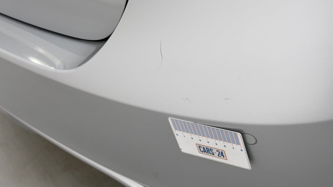 Bumper Rear Scratch