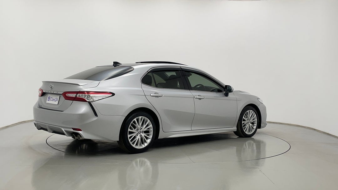 Right Back Diagonal (45- Degree) View