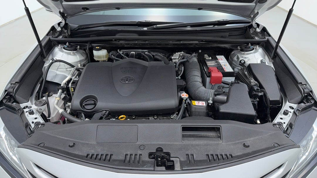Open Bonnet (Engine)