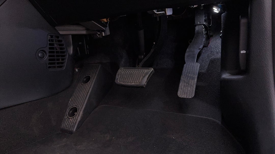 2017 Kia Picanto Ao Edition, Automatic, 53401 km, Pedals and Footmat