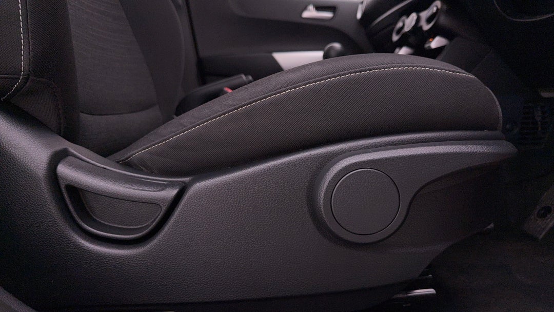 2017 Kia Picanto Ao Edition, Automatic, 53401 km, Drivers Side Adjustment Panel