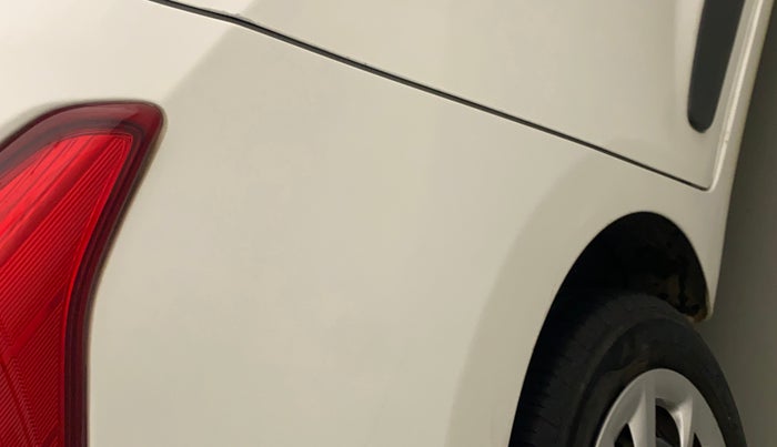 2018 Hyundai Grand i10 MAGNA AT 1.2 KAPPA VTVT, Petrol, Automatic, 41,160 km, Right quarter panel - Minor scratches